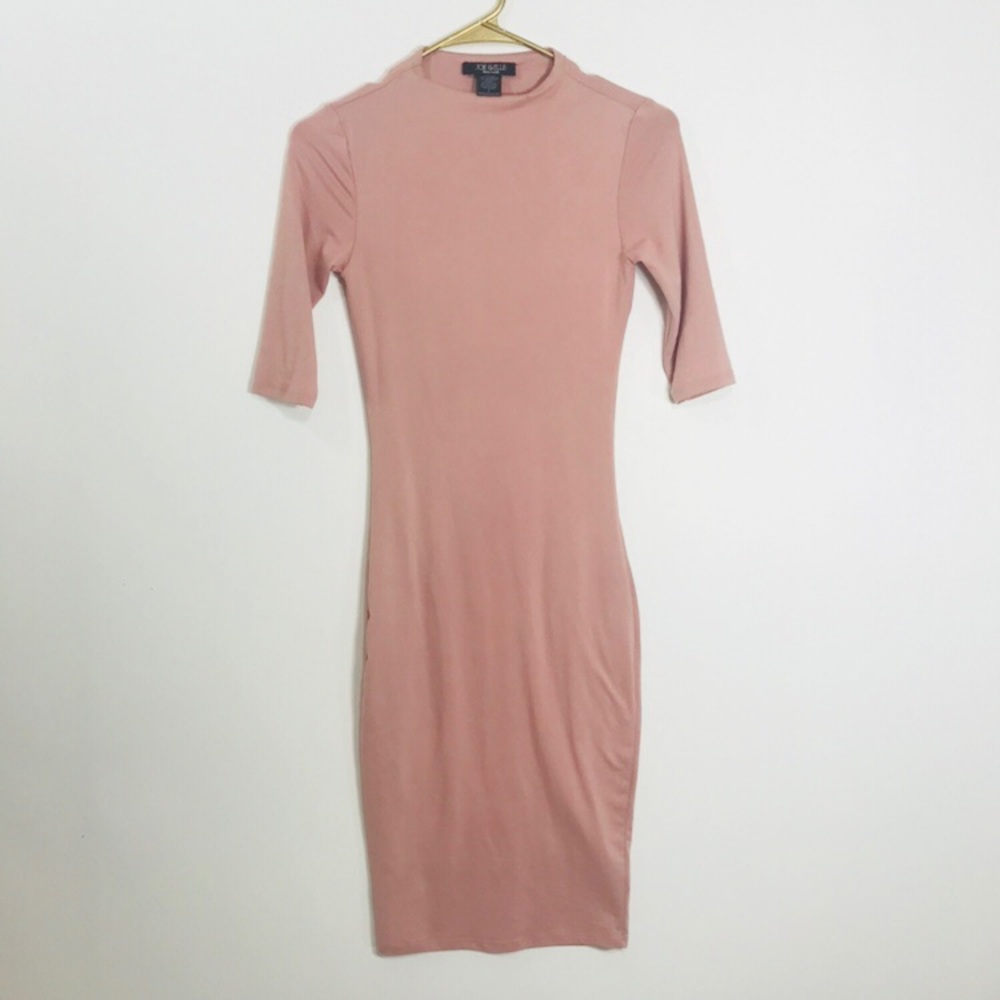 Pink skin body fitted dress small nwnt